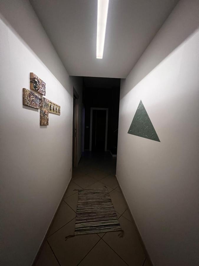 The Shaman's House Very Close To The Metro Line 1 Appartement *