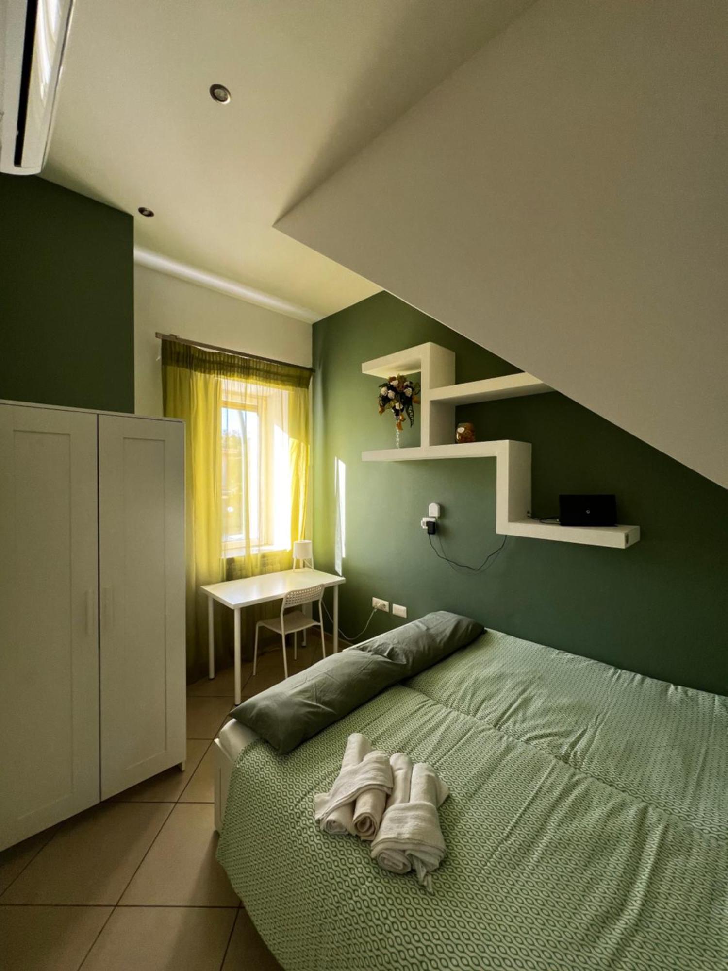 The Shaman's House Very Close To The Metro Line 1 * Naples